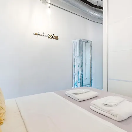 Vintage Apartment Near Puerta Del Sol Madrid Extérieur photo